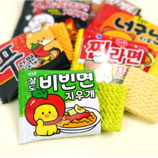 K -Ramen Shape Earaser (Random)